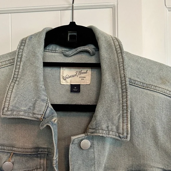 Universal Thread Light Denim Jacket - Picture 2 of 5